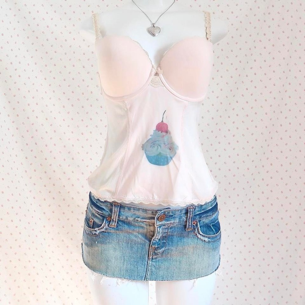 la senza pink bustier corset top lace underwire cupcake graphic 36c y2k